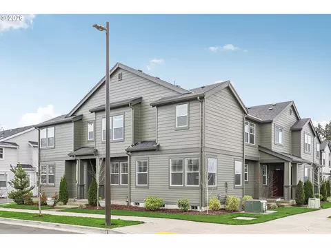 18436 SW Buckhorn Dr, Beaverton, OR 97007