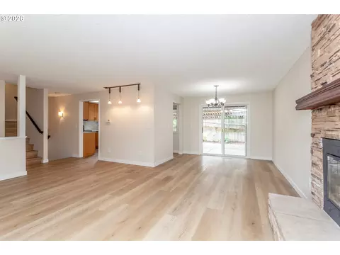 Living - 2500 SW 15th St, Gresham, OR 97080 photo 3 of 6