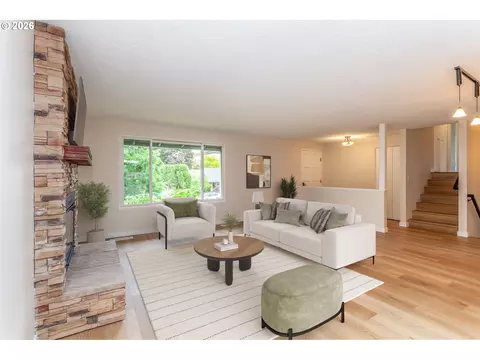Living - 2500 SW 15th St, Gresham, OR 97080 photo 1 of 6