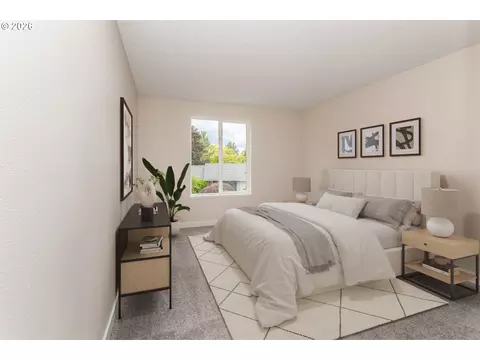Bedroom - 2500 SW 15th St, Gresham, OR 97080 photo 1 of 6