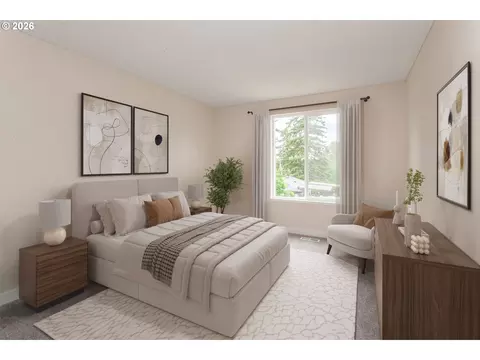 Bedroom - 2500 SW 15th St, Gresham, OR 97080 photo 5 of 6