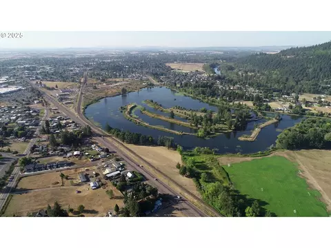 Santiam Hwy, Lebanon, OR 97355