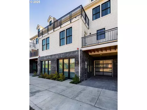 512 NE 56th Ave, Portland, OR 97213