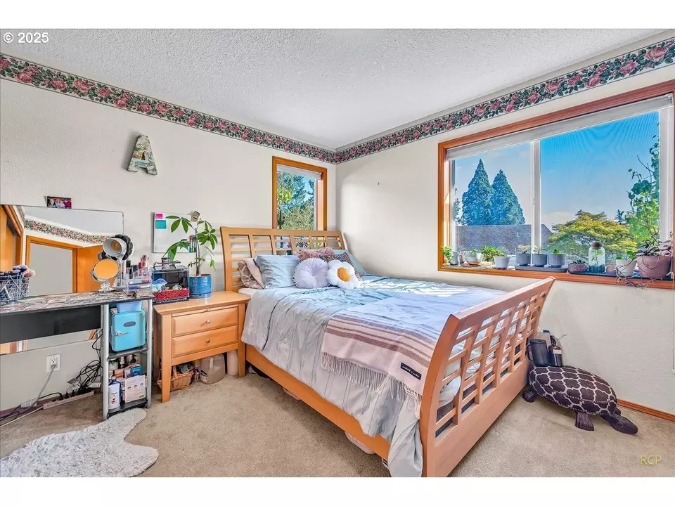 Bedroom - 59720 Oliver Heights Ln, Saint Helens, OR 97051 photo 4 of 4