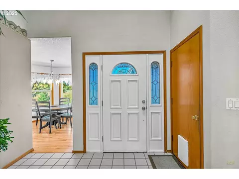 Entry Way - 59720 Oliver Heights Ln, Saint Helens, OR 97051 photo 1 of 1
