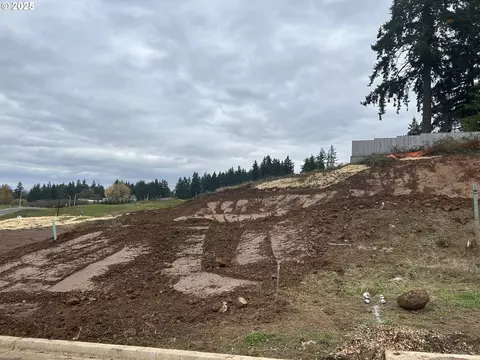 16084 Serres Farms Way #52, Oregon City, OR 97045