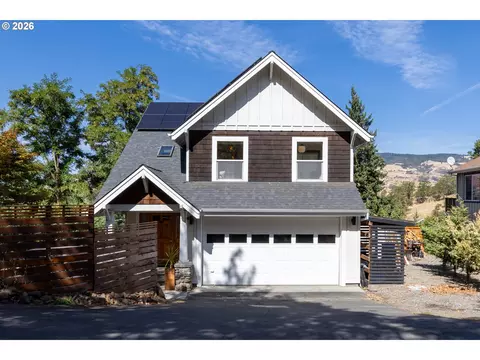 Exterior - 407 Huskey Rd, Mosier, OR 97040 photo 4 of 12