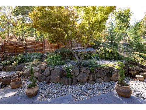 Exterior - 407 Huskey Rd, Mosier, OR 97040 photo 6 of 12