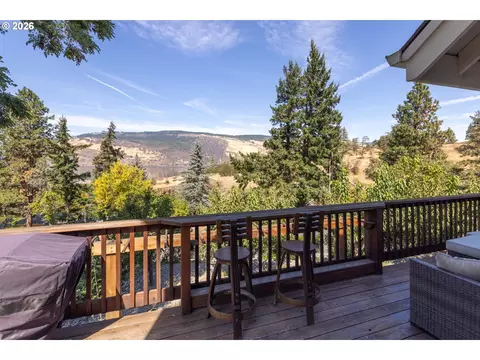 Exterior - 407 Huskey Rd, Mosier, OR 97040 photo 10 of 12