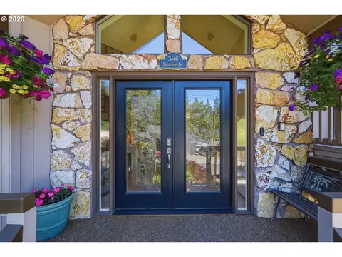 Entry Way - 3446 Breezewood Ave, Eugene, OR 97405 photo 1 of 4