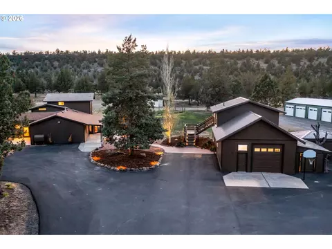 2609 NW 101st Ln, Redmond, OR 97756