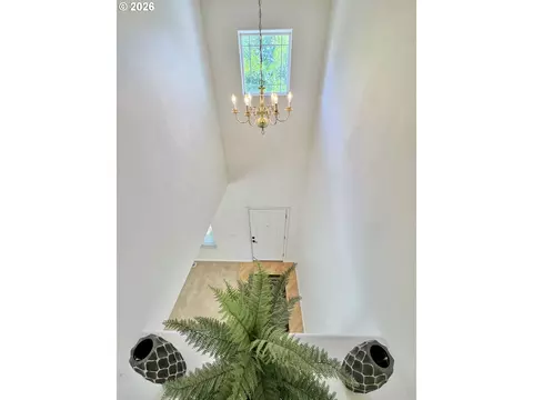 Entry Way - 3988 Century Dr, Eugene, OR 97402 photo 1 of 2
