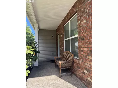Exterior - 3988 Century Dr, Eugene, OR 97402 photo 4 of 12