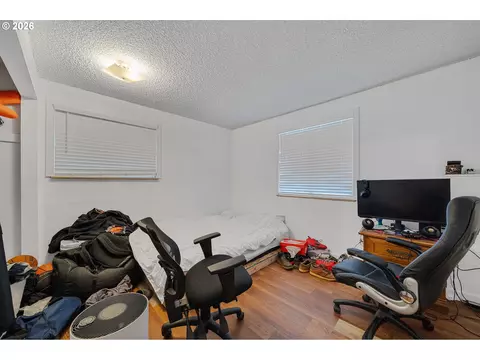 Bedroom - 710 NE St, Willamina, OR 97396 photo 2 of 3