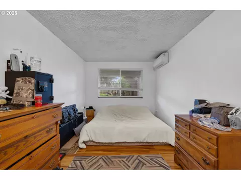 Bedroom - 710 NE St, Willamina, OR 97396 photo 1 of 3
