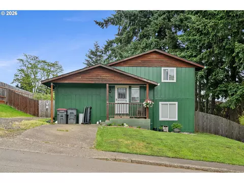 Exterior - 710 NE St, Willamina, OR 97396 photo 4 of 5
