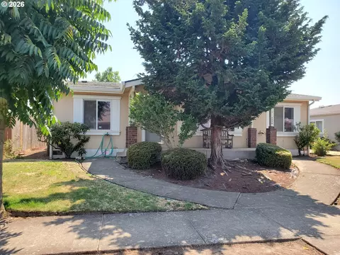 Exterior - 1376 David Ave, Eugene, OR 97404 photo 1 of 6