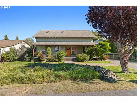 683 Parsons Rd, Hood River, OR 97031