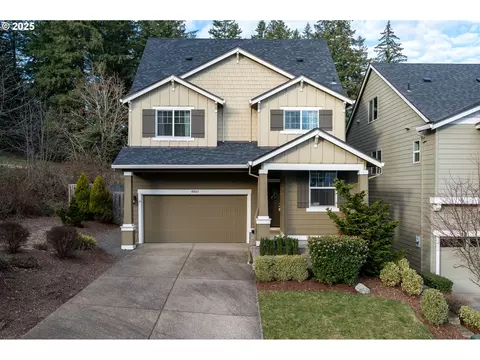16947 SE Rhododendron St, Happy Valley, OR 97086