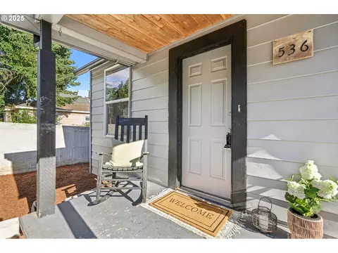 536 NW 10th Ave, Camas, WA 98607