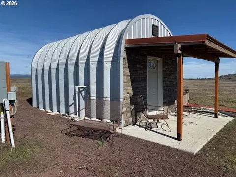 173 Three Spurs Loop, Goldendale, WA 98620