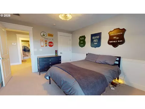 Bedroom - 3297 Jayhawk Ct, Eugene, OR 97405 photo 5 of 5