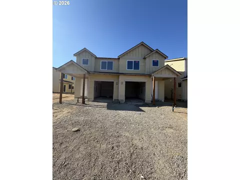 588 Spring Blvd, Woodburn, OR 97071