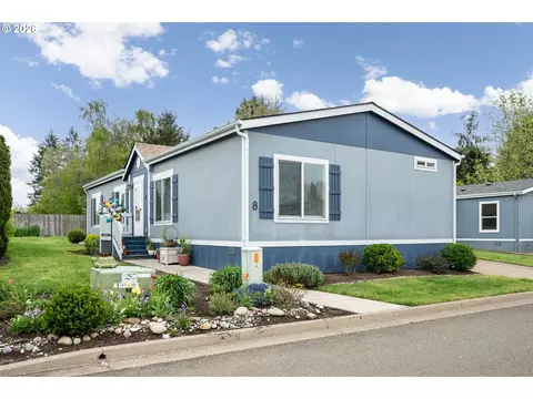 310 Pitney Ln # 8, Junction City, OR 97448