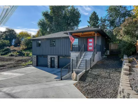 2716 SW Hailey Ave, Pendleton, OR 97801