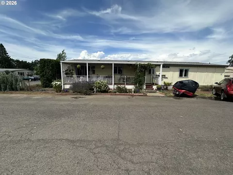 1267 Tucker Rd #22, Hood River, OR 97031