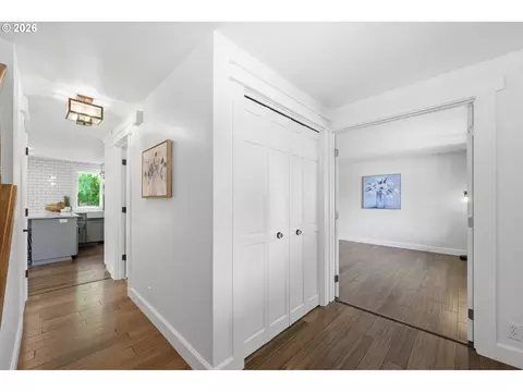 Entry Way - 1639 Victorian Way, Eugene, OR 97401 photo 1 of 1