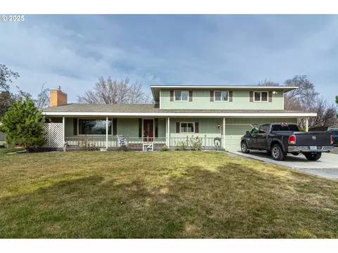75125 Columbia Ln, Irrigon, OR 97844