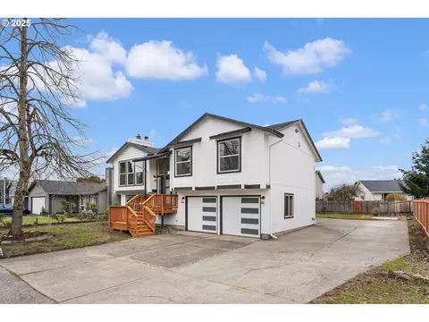 819 SE Olympia Dr, Vancouver, WA 98683
