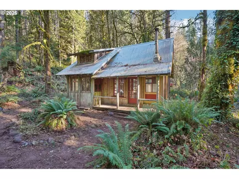 63875 E Barlow Trail Rd, Rhododendron, OR 97049