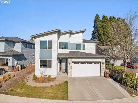 21415 NW Kenai Ct, Portland, OR 97229