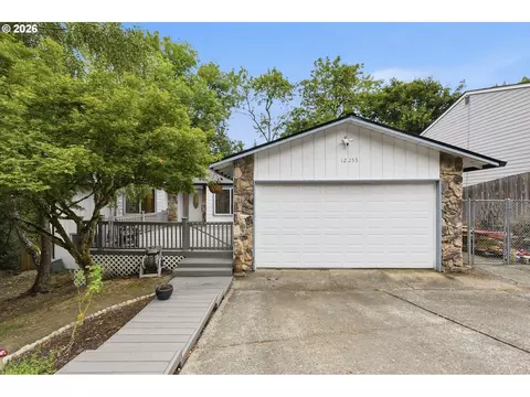 12255 SW Tippitt Pl, Portland, OR 97223