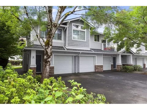 13706 SW Hall Blvd #1, Portland, OR 97223