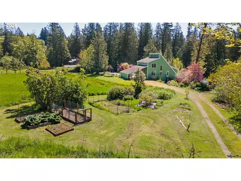 36250 SE Hurlburt Rd, Corbett, OR 97019