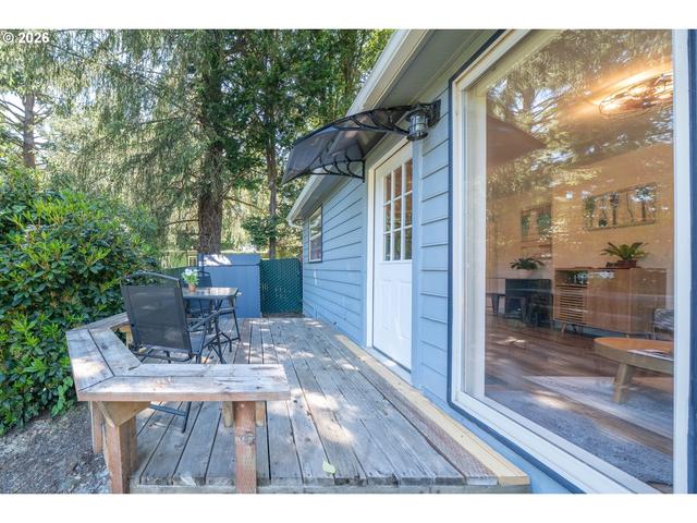426 N Vista Ter, Otis, OR 97368