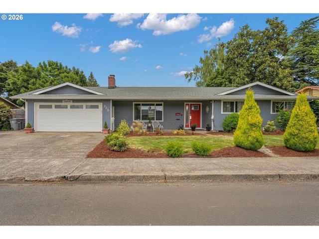 225 NW 19th St, Mcminnville, OR 97128