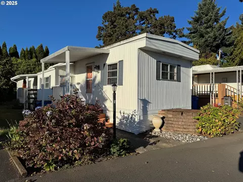 1004 NE 72nd St #56, Vancouver, WA 98665