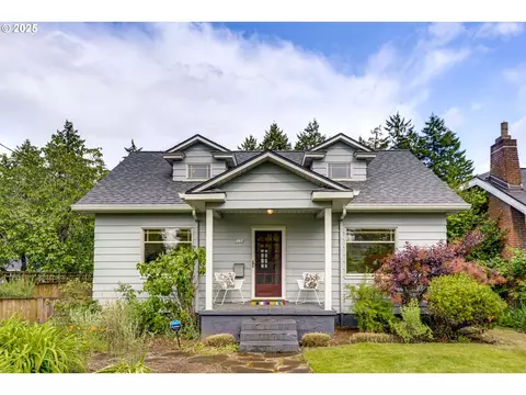 7154 N Greeley Ave, Portland, OR 97217