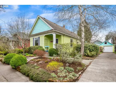 1625 SE Spokane St, Portland, OR 97202