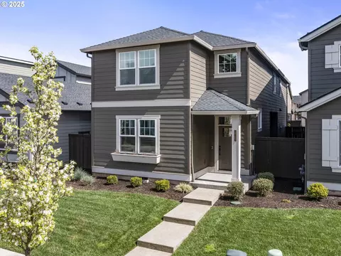 10105 NE 132nd Ave, Vancouver, WA 98682