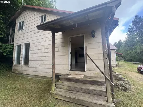 Exterior - 39688 Row River Rd, Dorena, OR 97434 photo 1 of 1