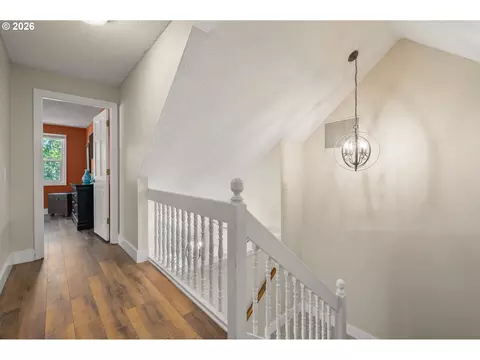Entry Way - 2696 Terrace View Dr, Eugene, OR 97405 photo 3 of 4