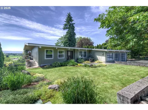 5320 NW Walnut St, Vancouver, WA 98663