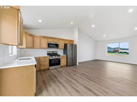 Other - 145 SW Eagle Dr, Boardman, OR 97818 photo 3 of 6