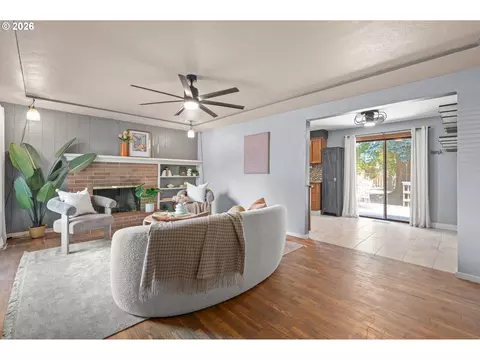 Living - 880 Hughes St, Eugene, OR 97402 photo 1 of 6