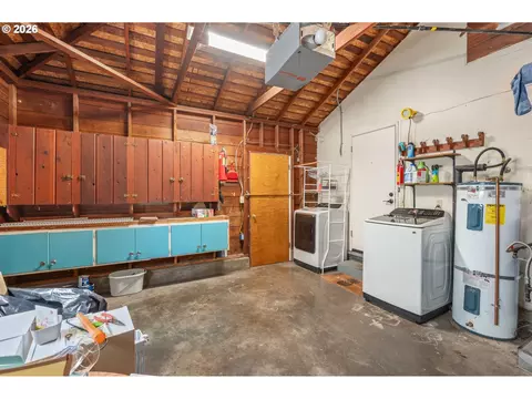 Other - 880 Hughes St, Eugene, OR 97402 photo 6 of 9